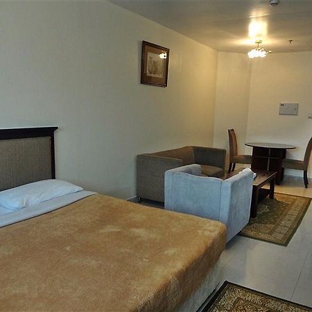 Liwa Apartments Abu Dhabi Esterno foto