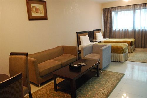 Liwa Apartments Abu Dhabi Esterno foto